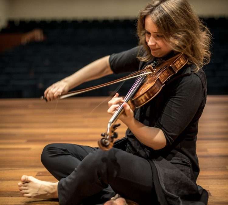 BBC Proms 2024 – Prom 67: BBC Symphony Orchestra. Tarmo Peltokoski conducts Fantasia on ‘Greensleeves’ & Shostakovich Five, with Patricia Kopatchinskaja playing Schoenberg’s Violin Concerto. Live on BBC Radio 3.