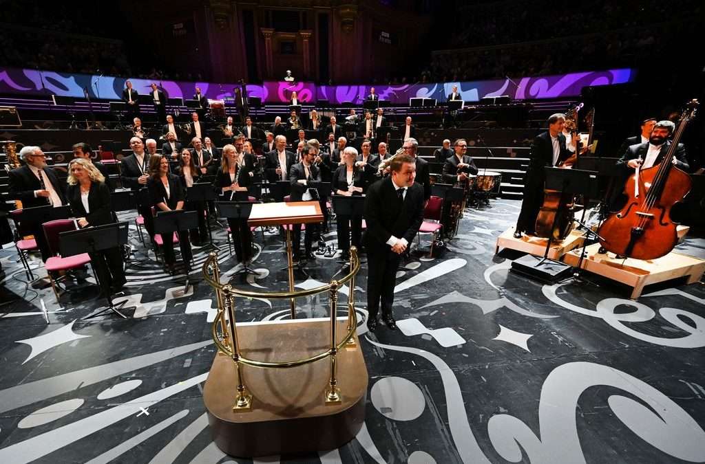 BBC Proms 2025 – LSO woodwind, brass & percussion/Ryan Bancroft (replacing Simon Rattle). Peter Moore plays Gunther Schuller’s Eine kleine Posaunenmusik. Royal Albert Hall, Saturday, August 30 @ 11 a.m./Radio 3/For the record.